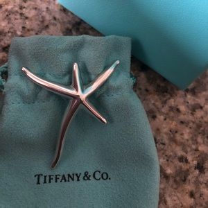 Tiffany & Co. STARFISH brooch pin.